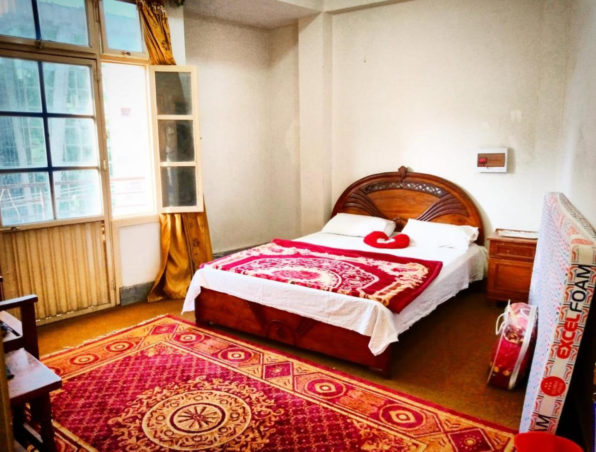 Отель Tour De Swat Saidu Sharif Экстерьер фото